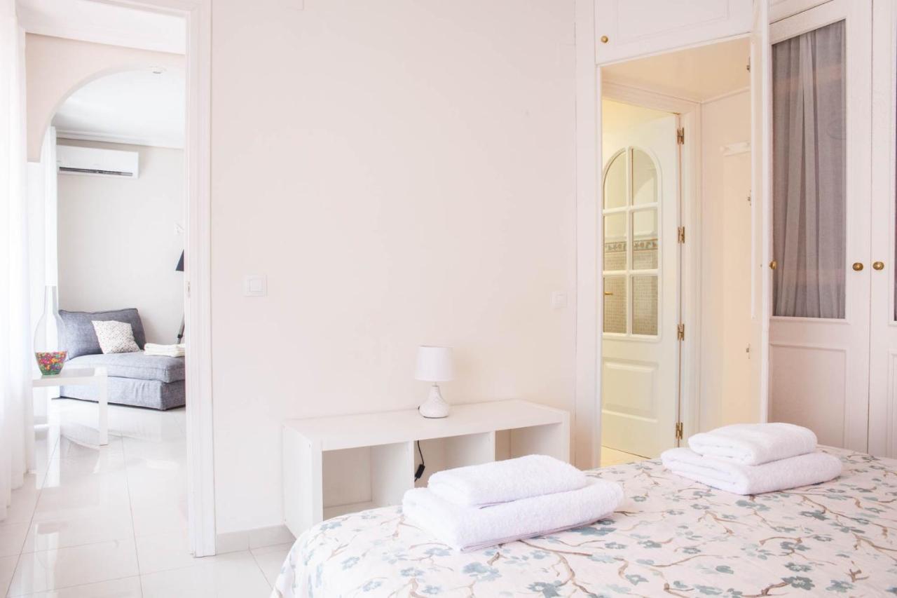 Entre El Centro Y La Mezquita Totalmente Climatizado Parking Gratuito Apartamento Córdova